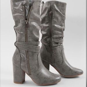 Very G “Get Busy” Grey Faux leather slouched heel